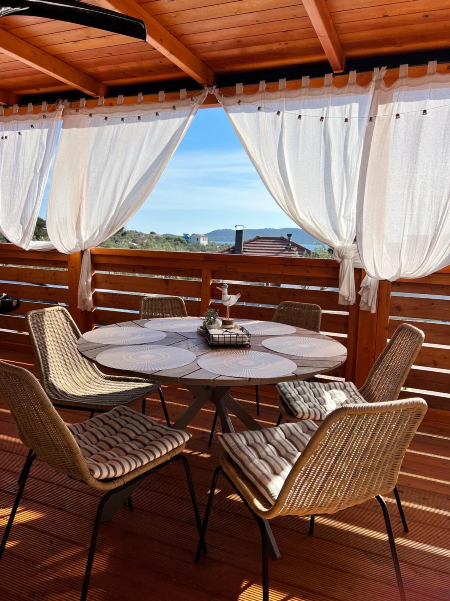 Apartamento Turtle - Lovely, Brand New Near The Sea Drage